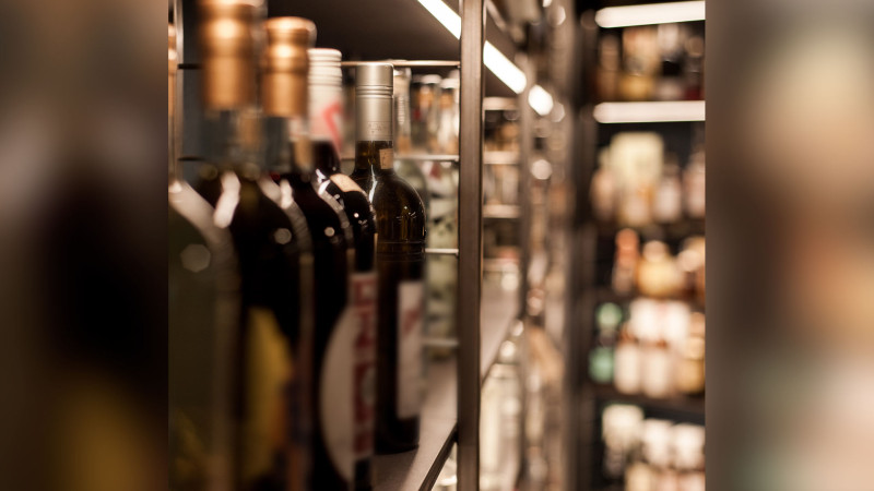 400-dən çox saxta alkoqollu içki aşkarlanıb