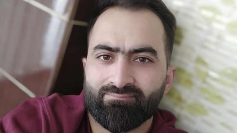 Avtomobildə yatan gənc oğlan faciəvi şəkildə öldü