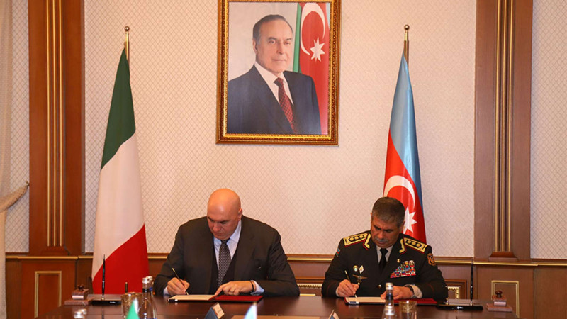 Azərbaycan və İtaliya arasında hərbi təlimlərlə bağlı sənəd imzalanıb