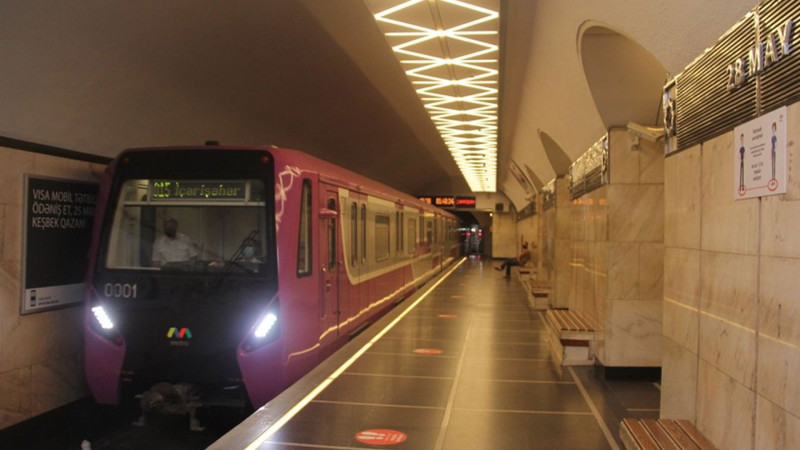Bakı metrosunda maşinist iş başında dünyasını dəyişib