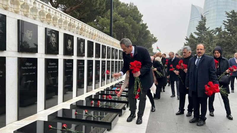 Türkiyənin təhsil naziri Azərbaycana gəlib