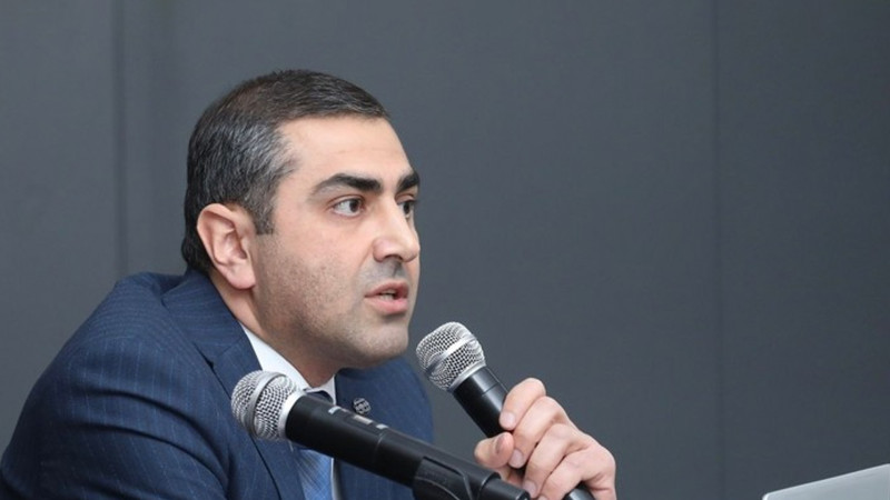 Mərkəzi Bank: Son 6 ildə aşkar edilmiş saxta 100 manatlıq pul nişanları artıb