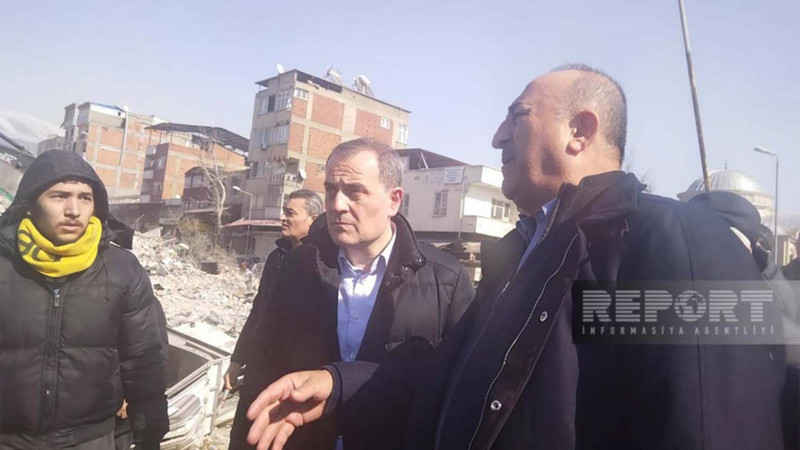 Ceyhun Bayramov Kahramanmaraşda dağıntılar olan ərazilərə baş çəkib