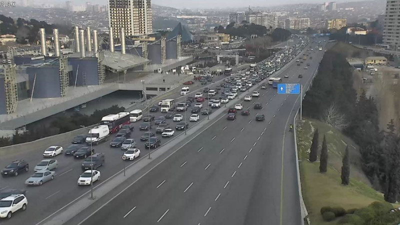 Bakıda tıxac olan yolların SİYAHISI