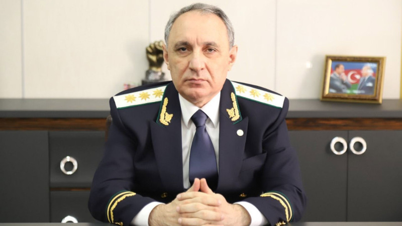 Sumqayıt prokuroru vəzifədən azad edilib