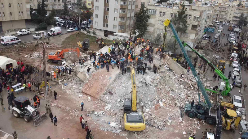 Türkiyədə zəlzələdə ölənlərin sayı 6234 nəfərə çatıb