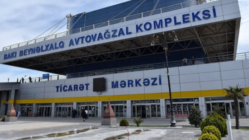 Paytaxtda taksilər üçün ödənişsiz dayanacaq yaradılıb - ÜNVAN