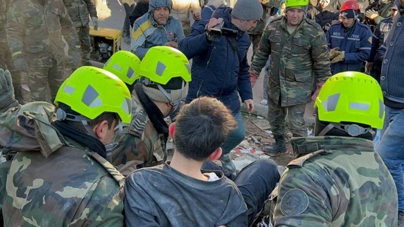 Türkiyədə zəlzələ nəticəsində 4 azərbaycanlı həlak olub