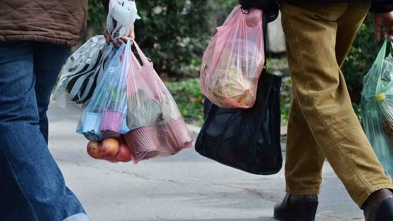 Sabahdan marketlərdə polietilen torbalar ödənişli olacaq