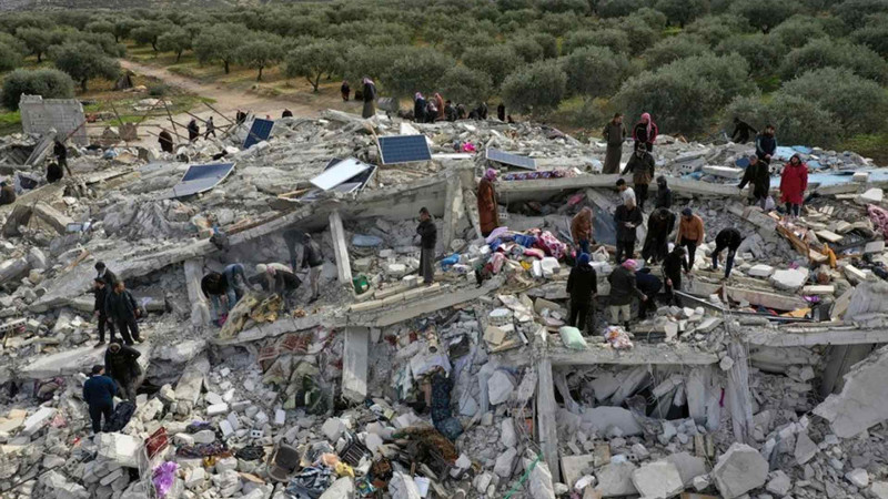 Suriyada zəlzələ nəticəsində həlak olanların sayı 1 600-ü ötüb