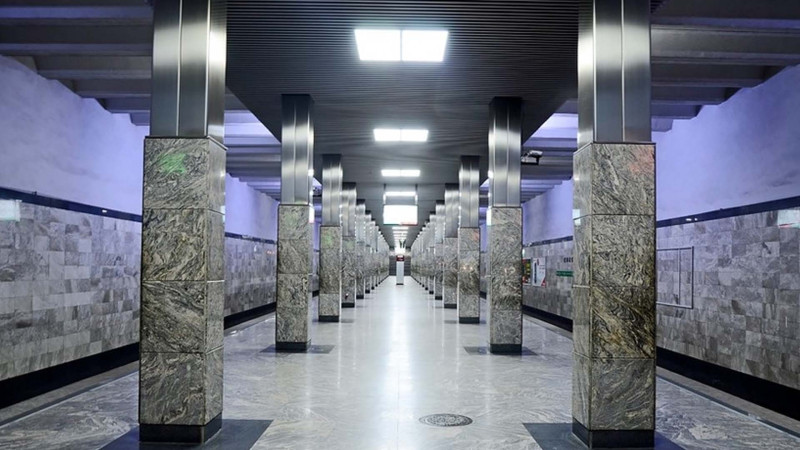 Bakı metrosunda sərnişin ölüb