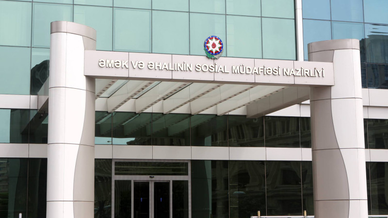 Şəhid ailələri və müharibə əlillərinə mənzillərin sənədləri təqdim edildi