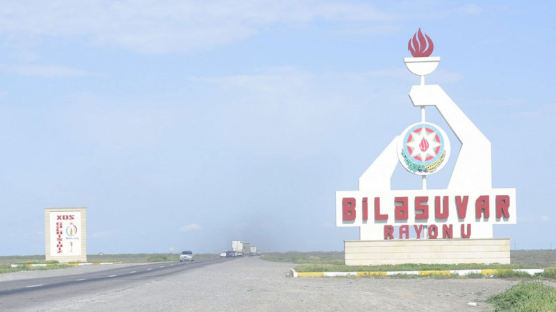 Biləsuvar sakini polis şöbəsinin yaxınlığında özünü yandırmağa cəhd edib