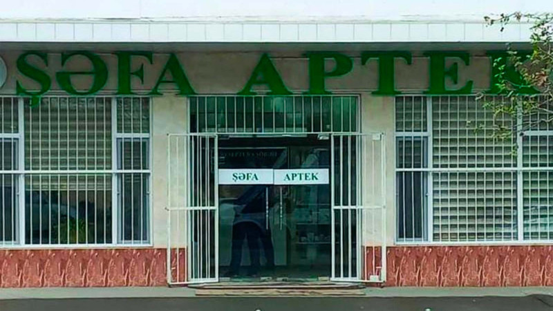 Gəncədə aptekdə çaytikanı adı altında günəbaxan yağı satılıb