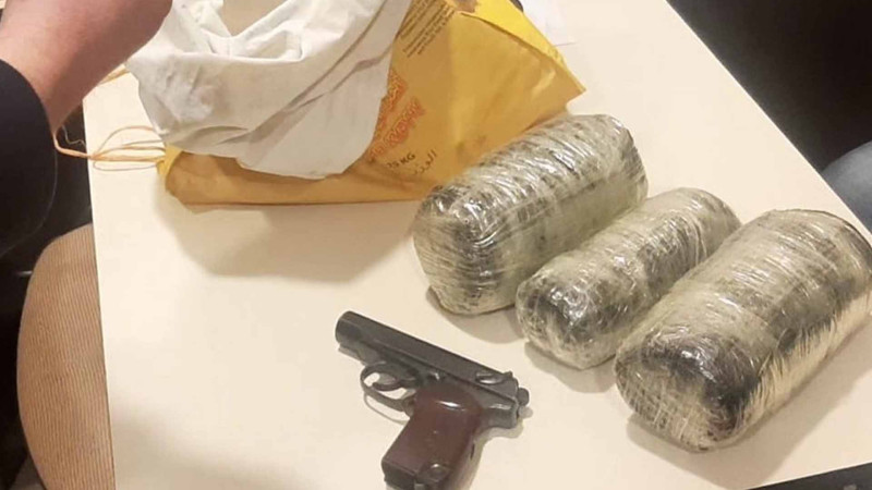 Lənkəranda narkokuryerdə silah və 5 kq heroin aşkarlanıb