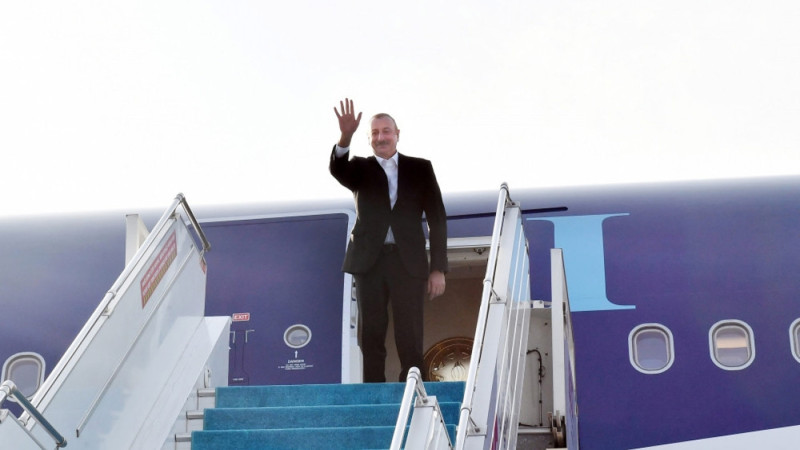 Prezident İlham Əliyev Türkiyədə işgüzar səfərdədir