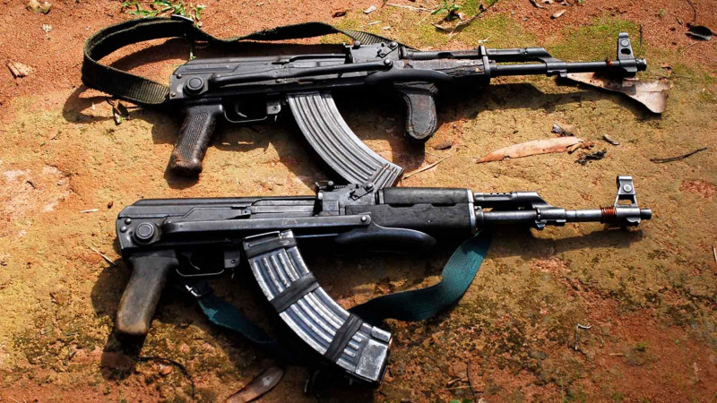 DİN qanunsuz silah saxlamağa görə 4 nəfəri saxlayıb