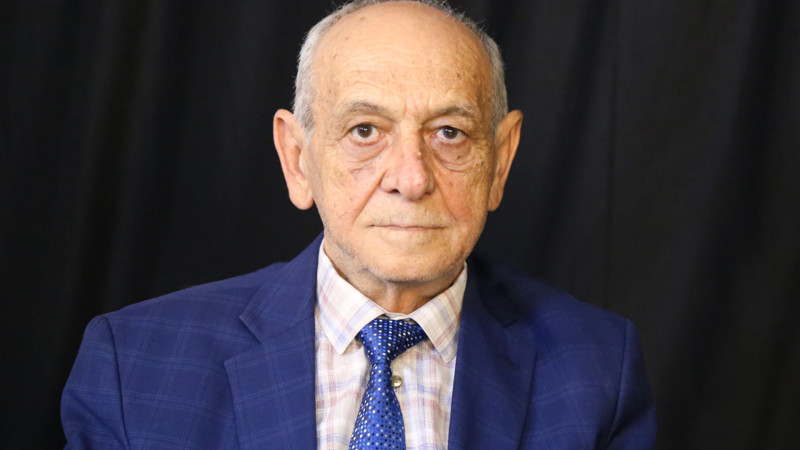 Tərcüməçi Vilayət Hacıyev vəfat edib