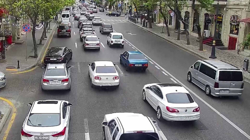 Bakıda tıxacın müşahidə olduğu yollar - SİYAHI