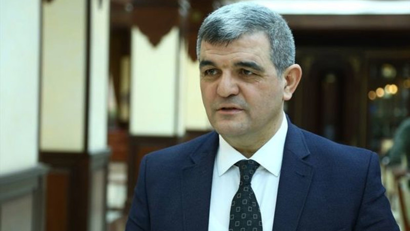 Fazil Mustafa evə buraxılıb