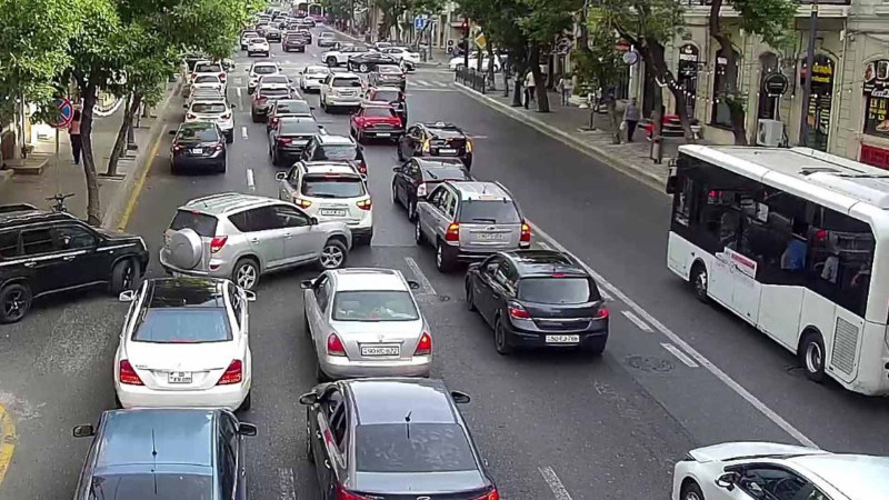 Bakıda tıxac olan yolların SİYAHISI