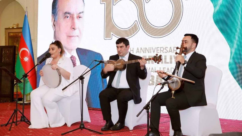 İslamabadda Heydər Əliyevin anadan olmasının 100 illik yubileyi qeyd olunub