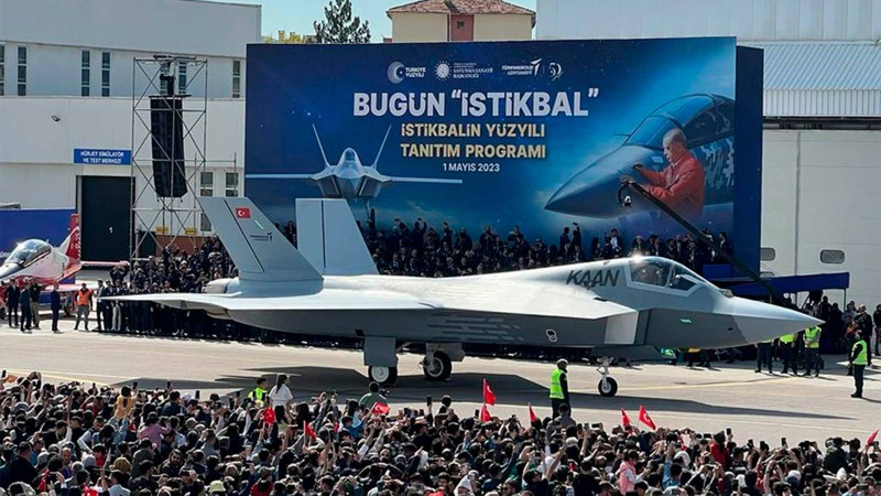 Rəcəb Tayyib Ərdoğan Türkiyənin milli döyüş təyyarəsinin adını açıqlayıb
