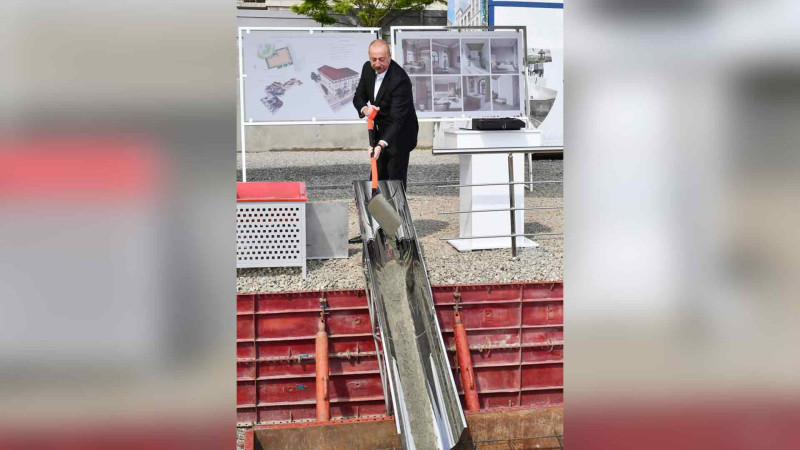Şuşanın Qarabağ küçəsində inşa olunacaq qeyri-yaşayış binasının təməli qoyulub
