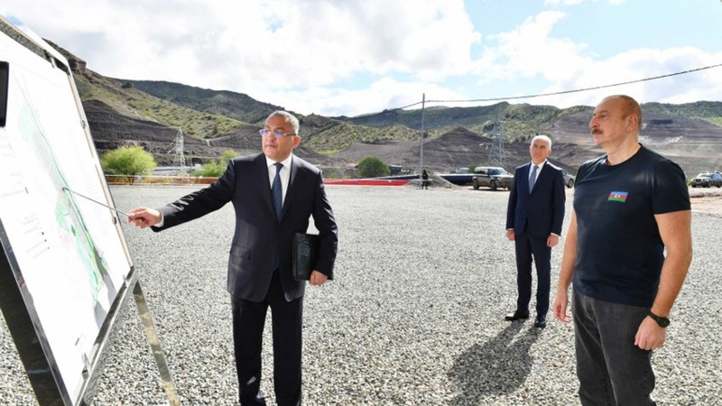 Prezident İlham Əliyev Laçın və Qubadlı rayonlarına səfər edib