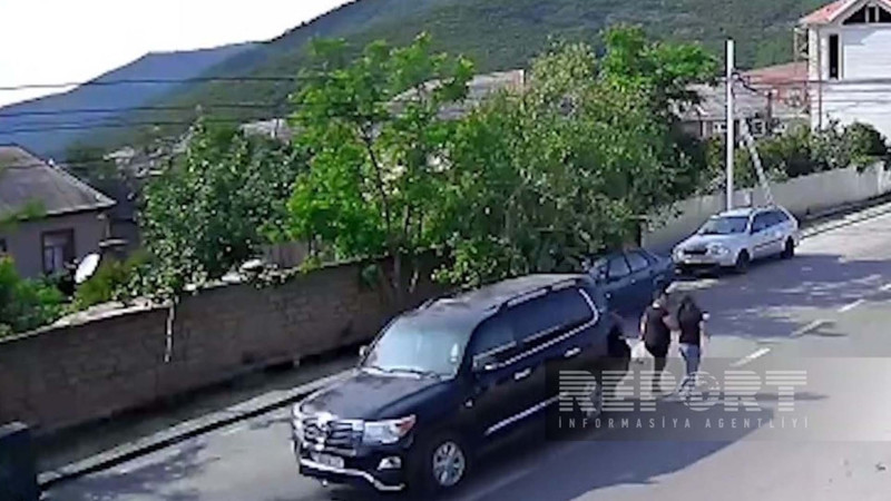 Oğuzda “Toyota” geri hərəkət edərkən piyadanı vurub