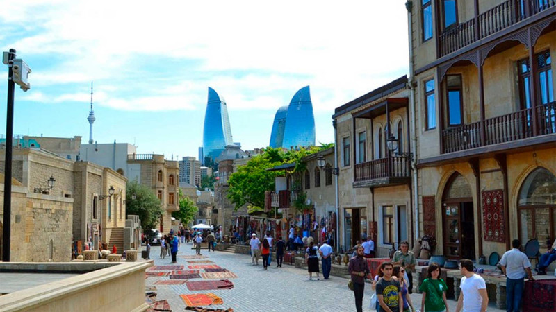 Azərbaycana turist axını 60% artıb