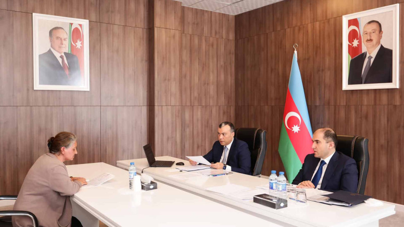 Sahil Babayev Şəkidə vətəndaşları dinləyib