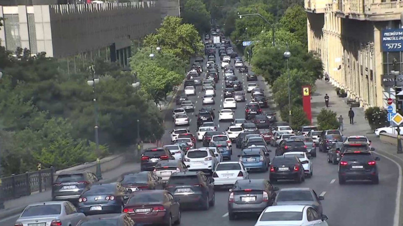 Bakıda tıxac olan yolların SİYAHISI