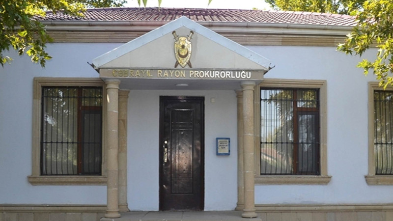 Biləsuvarda öldürülən keçmiş polisin işi prokurorluqda