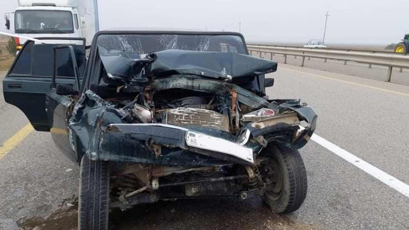 Qaradağda avtomobil hasara çarpılıb, sürücü ölüb