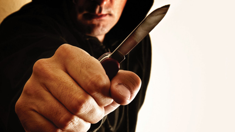 Sumqayıt: 30 yaşlı kişi tanışı tərəfindən bıçaqlanıb