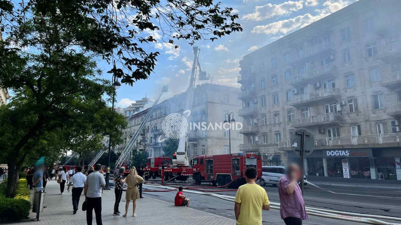 Bakıda yaşayış binasında baş verən yanğın söndürülüb- YENİLƏNİB