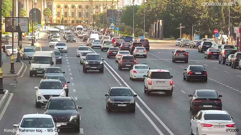 Bakıda tıxac olan yollar - SİYAHI