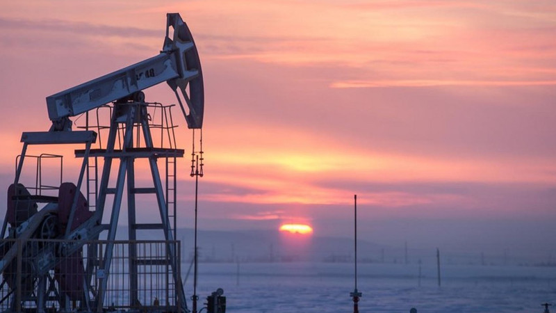 Azərbaycan nefti ucuzlaşıb