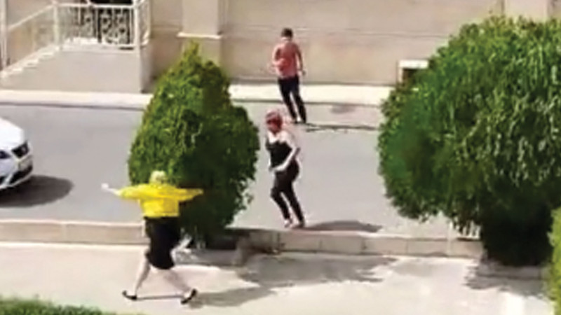 Naxçıvanda iki qadın arasında bıçaqlı mübahisə baş verib