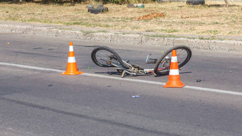 Bakıda 17 yaşlı velosipedçini avtomobil vurub