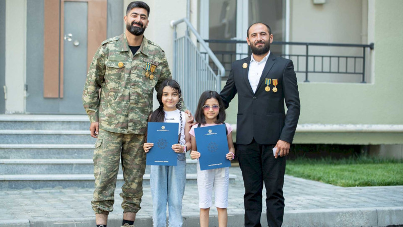 Şəhid ailələri və müharibə əlillərinə 140 mənzil və fərdi ev verilib