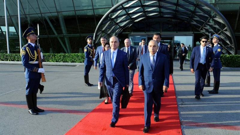Albaniya Prezidentinin Azərbaycana səfəri başa çatıb