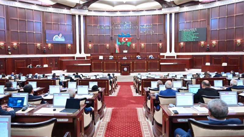 Mili Məclis deputatları tətilə yollanırlar