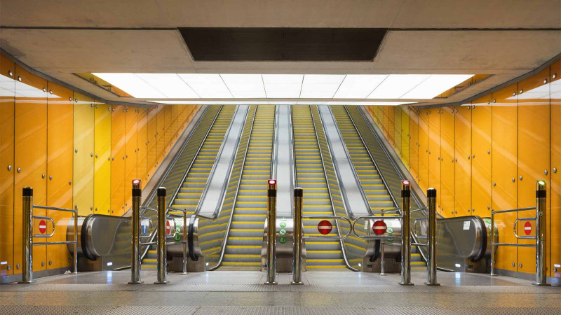 Bakı metrosuna 17 yeni eskalator gətirilir