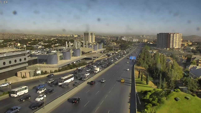 Bakıda tıxac olan yollar - SİYAHI