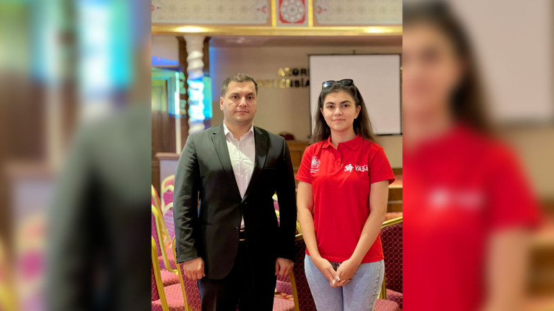 İranda şəhid olan diplomatımızın qızı tələbə adını qazanıb
