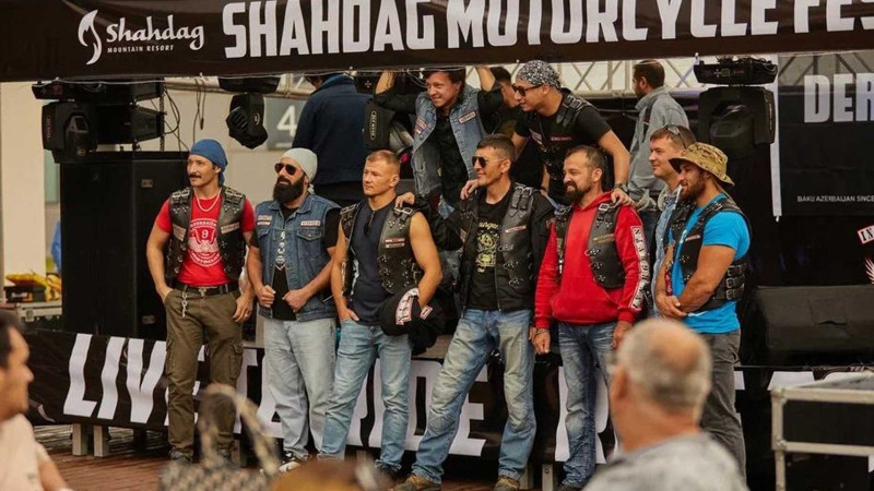 Şahdağda motosikletçilər bir araya gəliblər