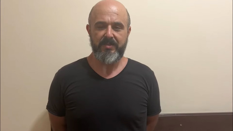 Evinin həyətində çətənə bitkisi yetişdirən şəxs tutulub