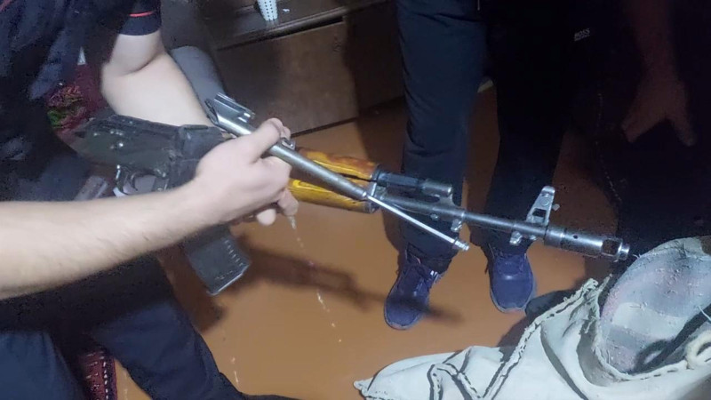 Gəncədə qanunsuz odlu silah saxlayan şəxslə bağlı cinayət işi başlanıb